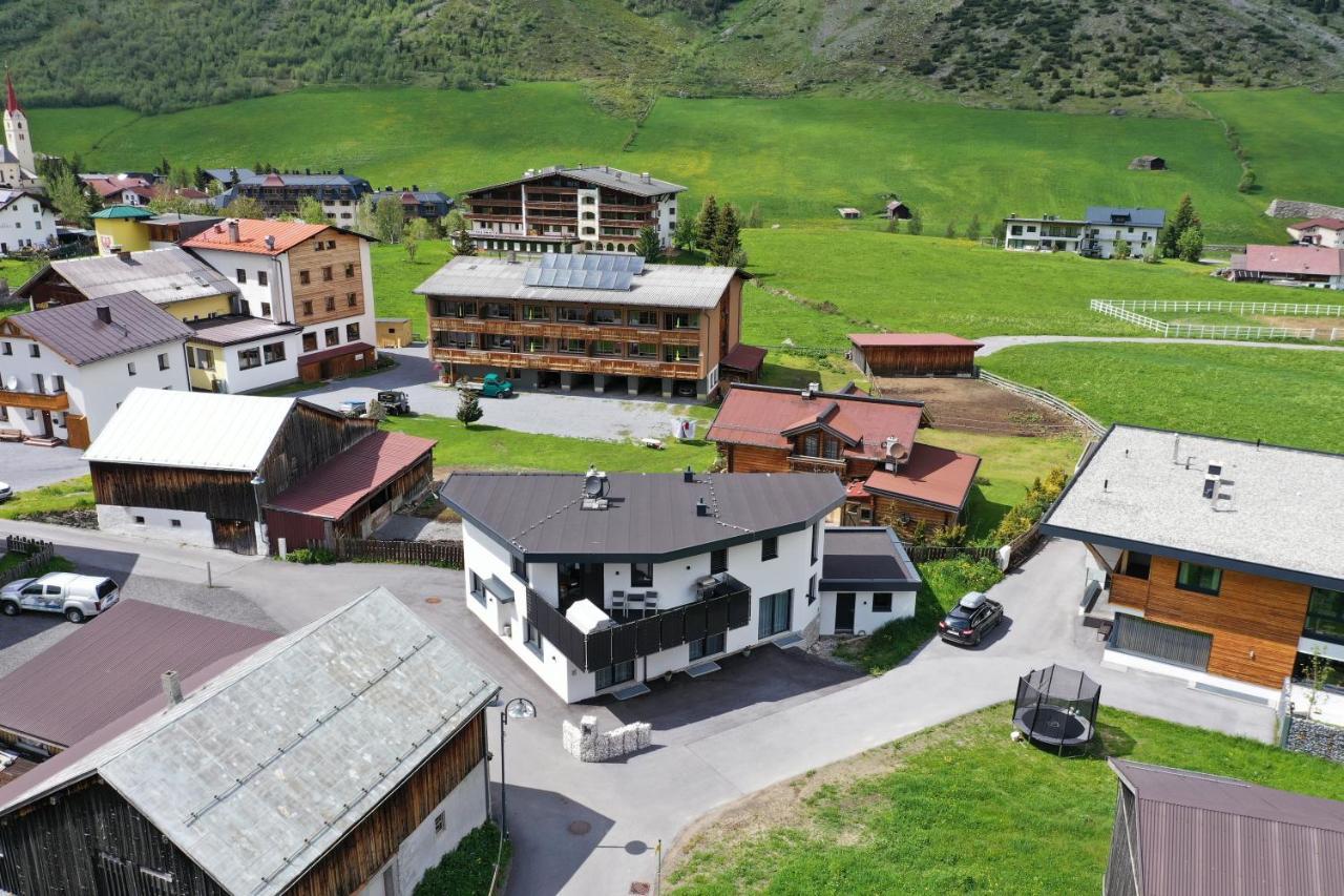 Apart Minas Galtür Buitenkant foto