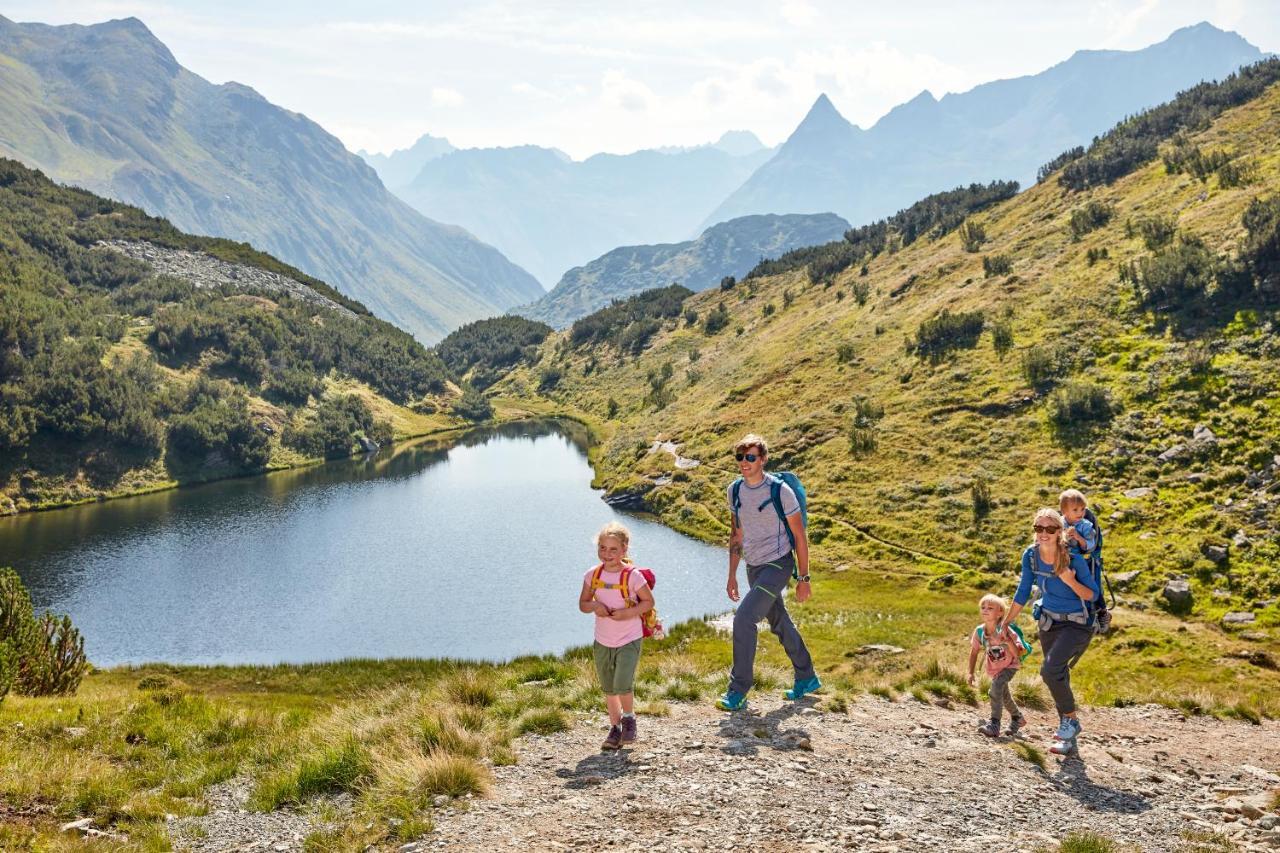 Apart Minas Galtür Buitenkant foto